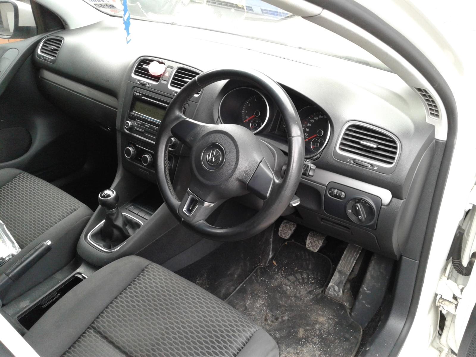 2011 VOLKSWAGEN GOLF Door/Boot/Gate Lock Contact us for Photo