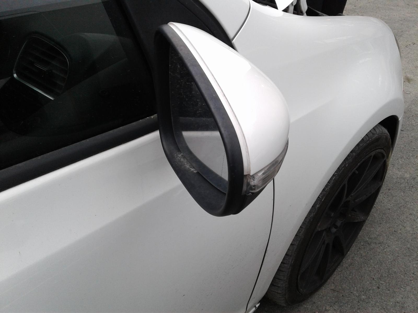2011 VOLKSWAGEN GOLF Door/Boot/Gate Lock Contact us for Photo