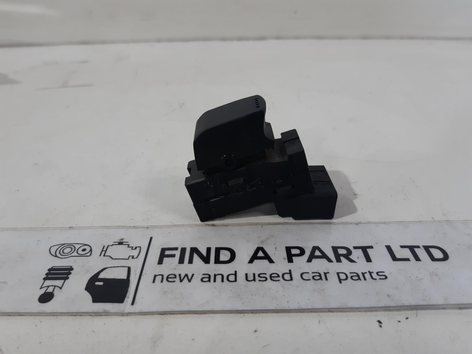 View Auto part Pwr Dr Wind Switch SUZUKI SWIFT 2005