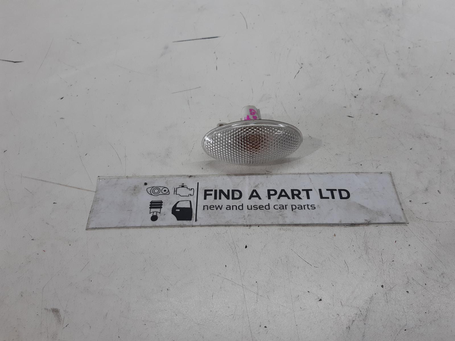 View Auto part Right Indicator/Fog/Side SUZUKI SWIFT 2006