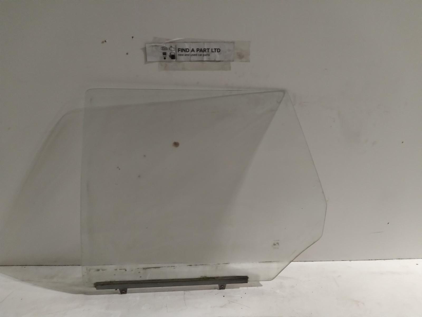 View Auto part Left Rear Door Window MITSUBISHI COLT 1986
