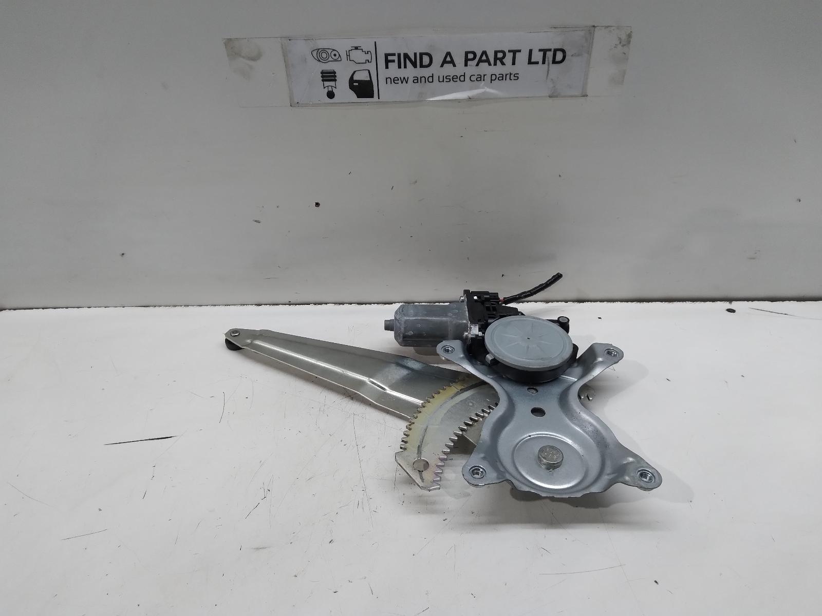 View Auto part Right Rear Wnd Reg/Motor SUZUKI SWIFT 2014