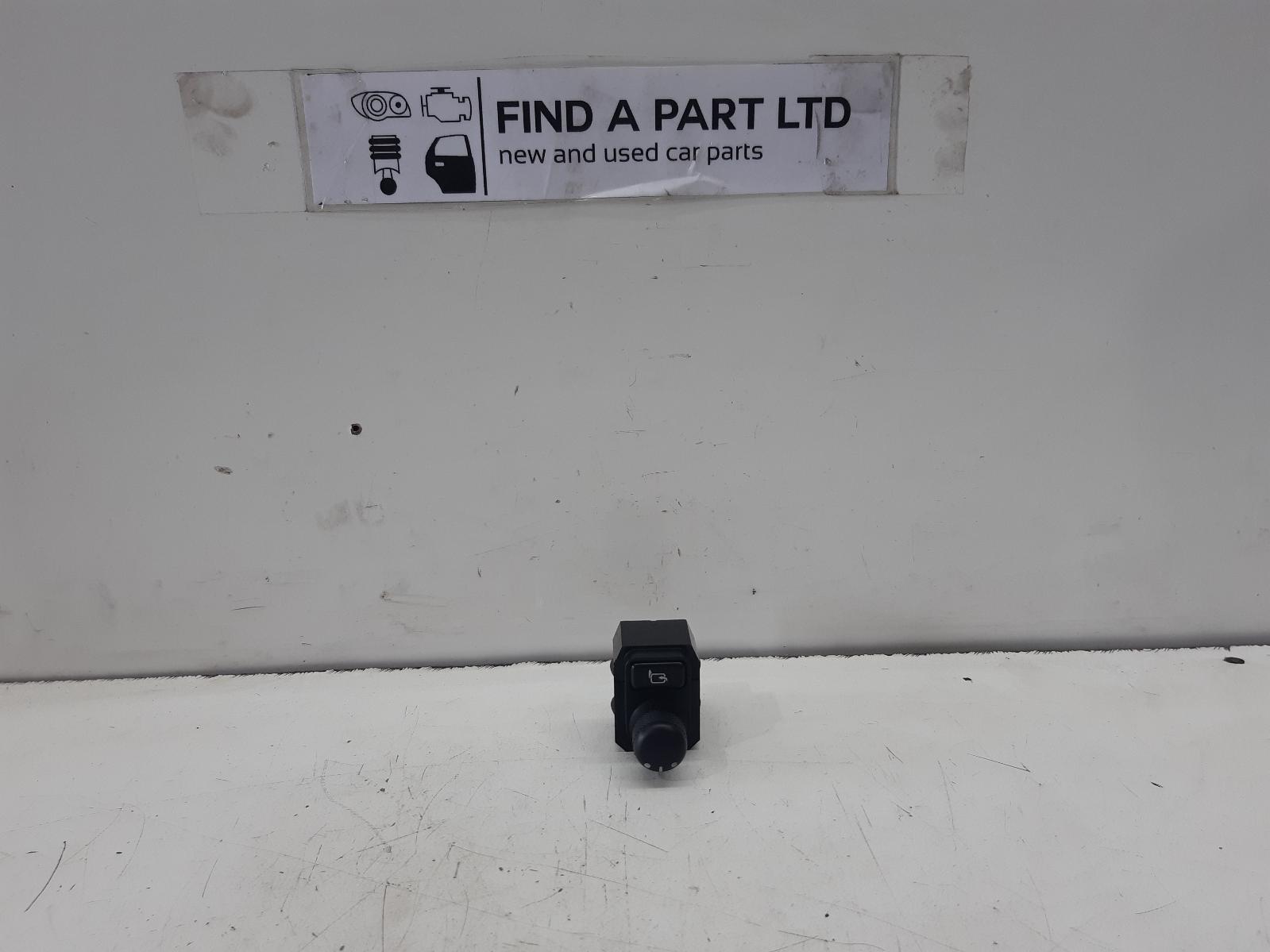 View Auto part Misc Switch/Relay SUZUKI SWIFT 2008