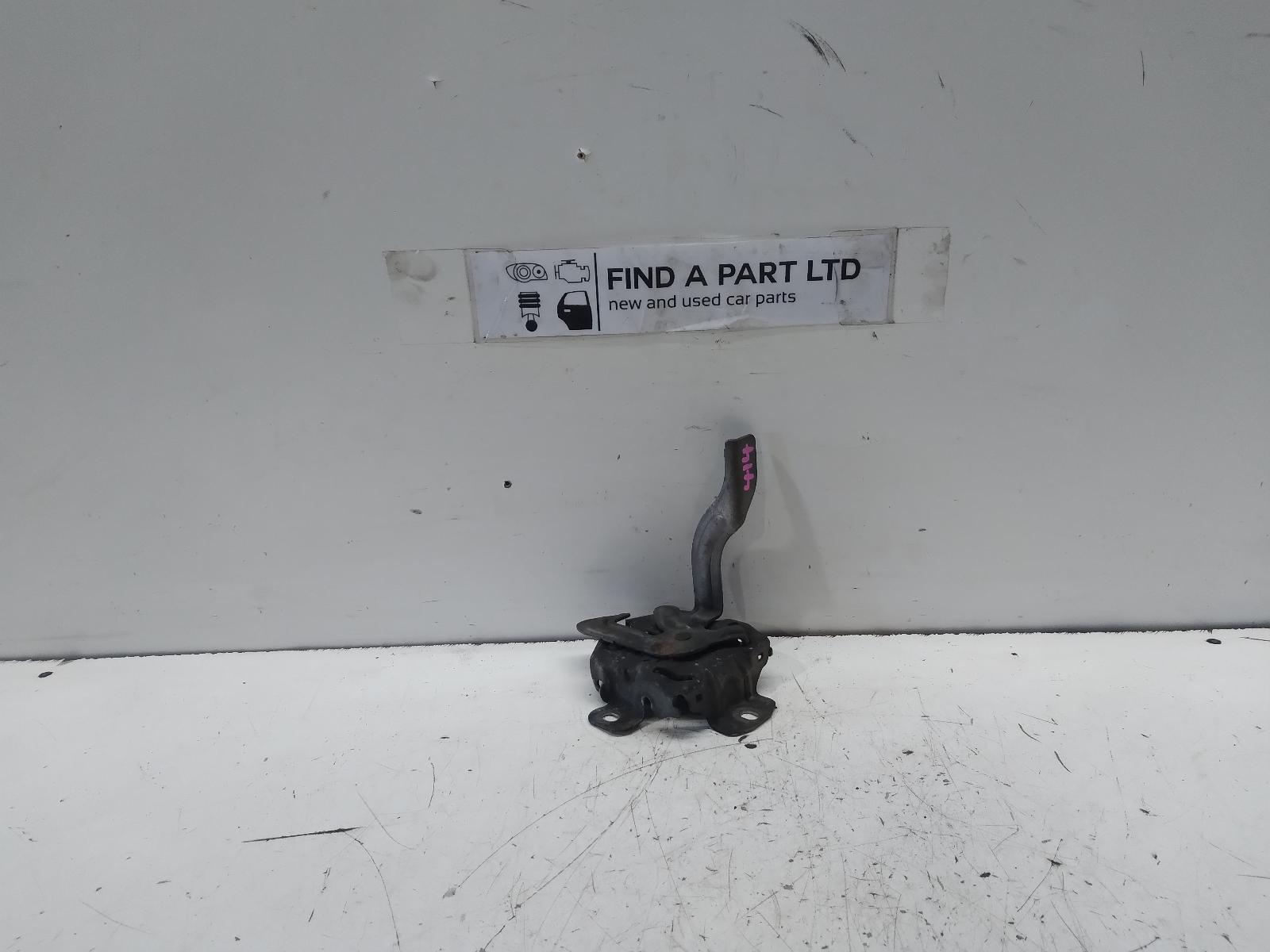 View Auto part Bonnet Lock/Support SUZUKI SWIFT 2006