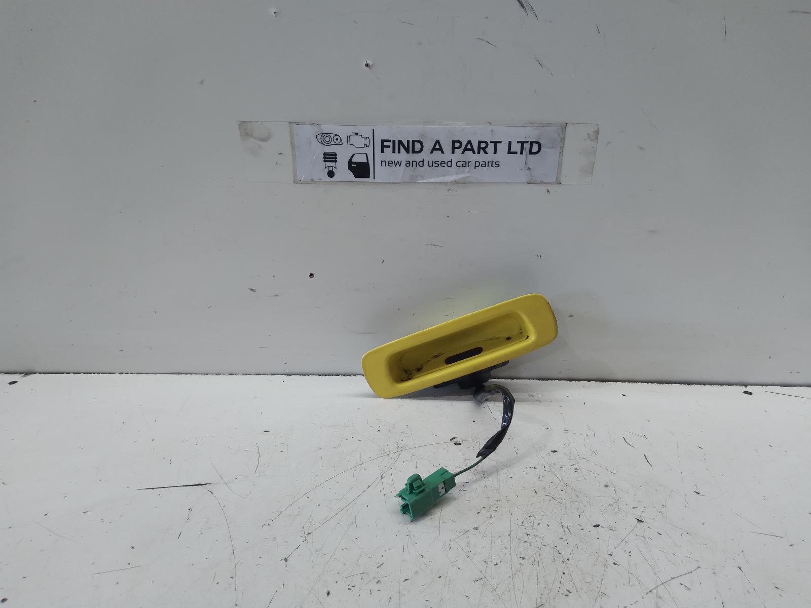 View Auto part Tailgate Handle SUZUKI SWIFT 2006
