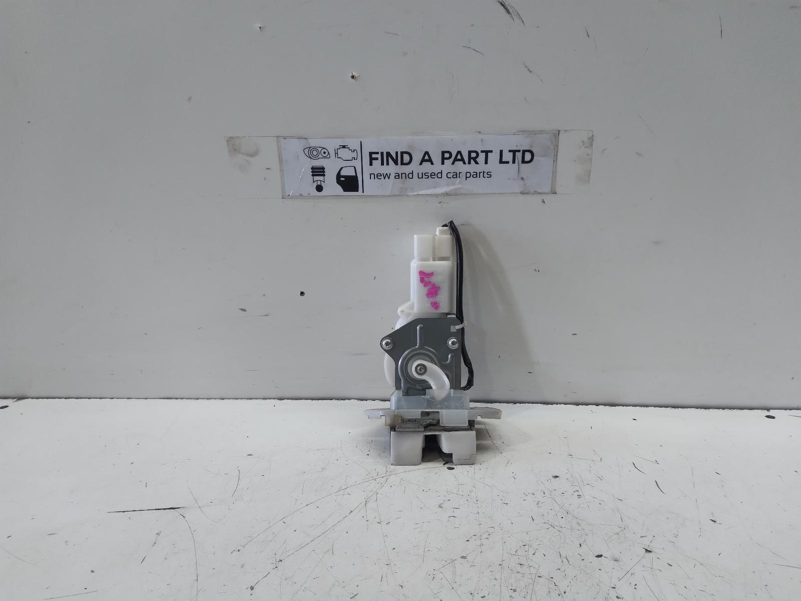 View Auto part Door/Boot/Gate Lock SUZUKI SWIFT 2006