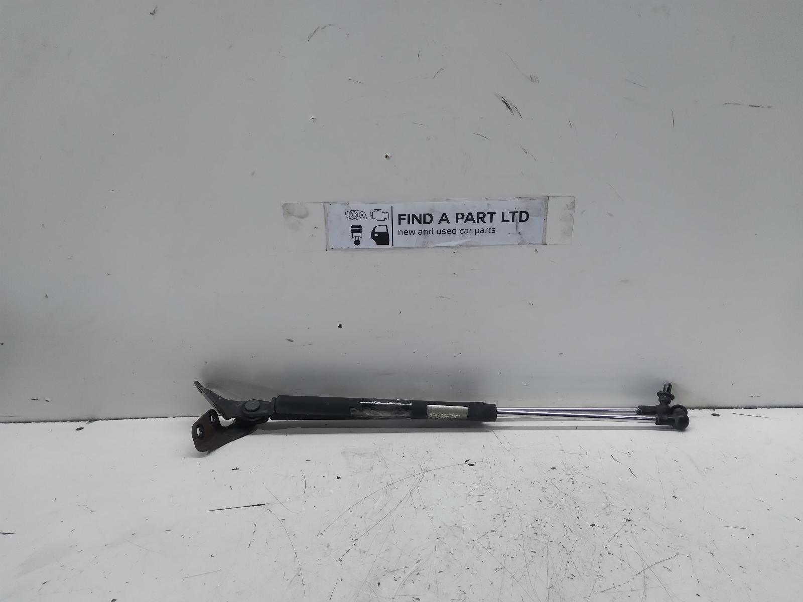 View Auto part Hatch Strut SUZUKI SWIFT 2006
