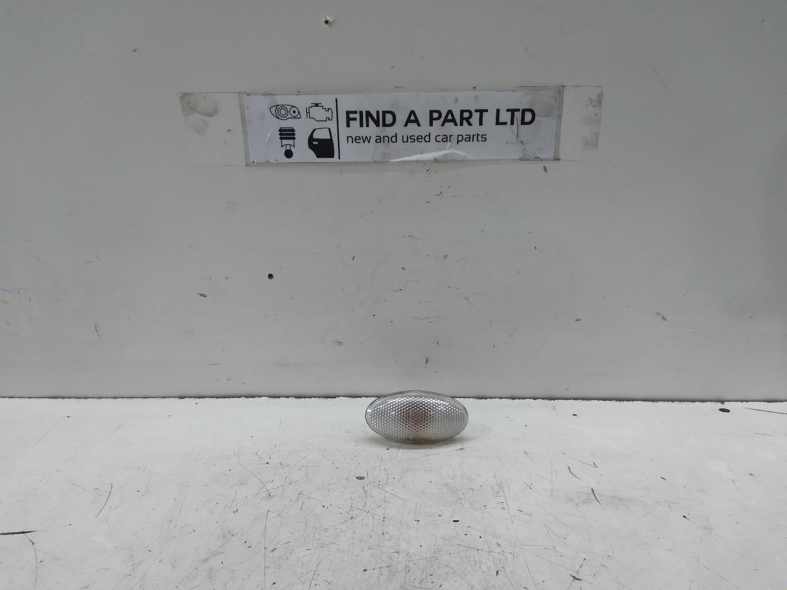 View Auto part Right Indicator/Fog/Side SUZUKI SWIFT 2006