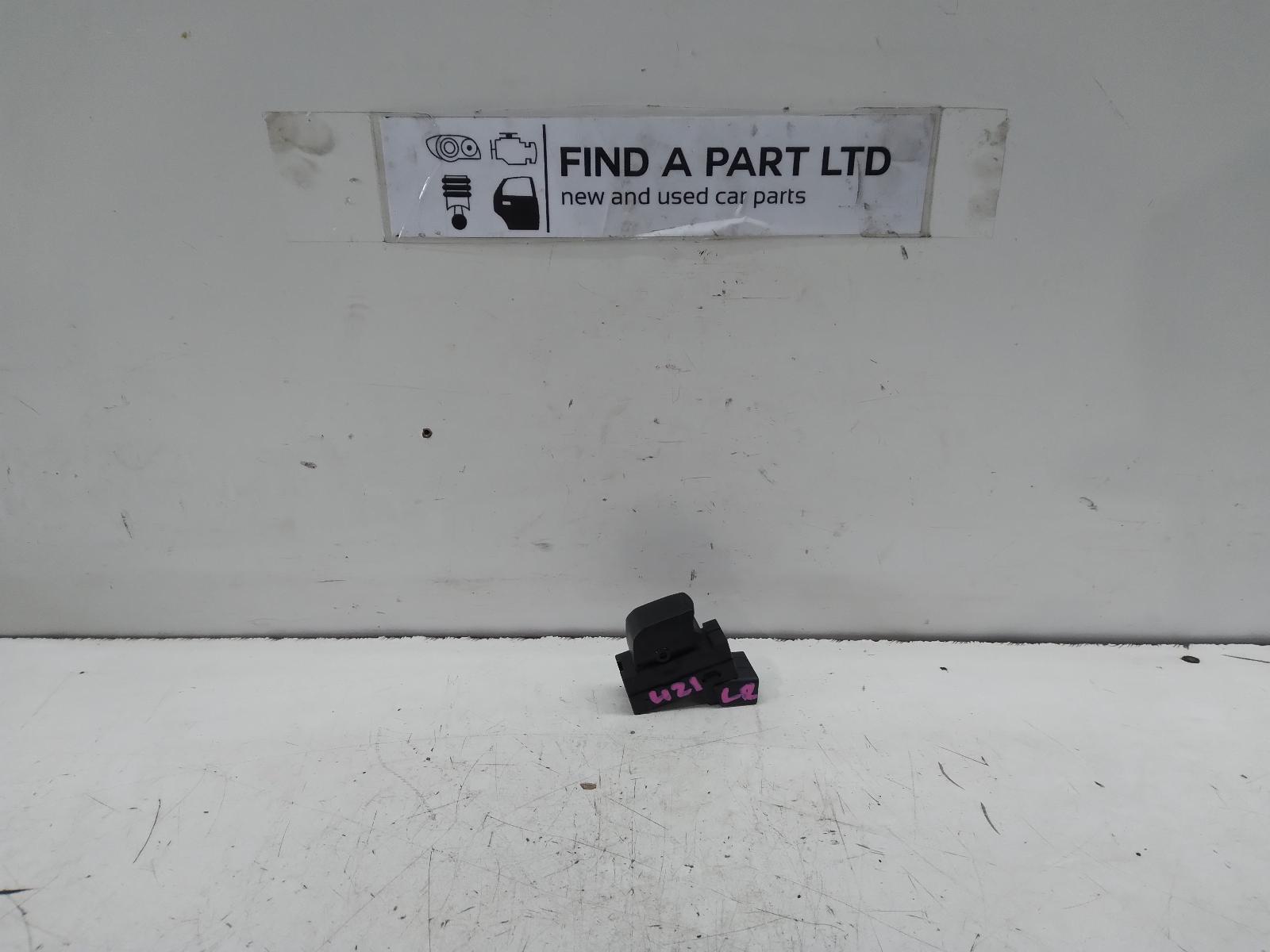 View Auto part Pwr Dr Wind Switch SUZUKI SWIFT 2006