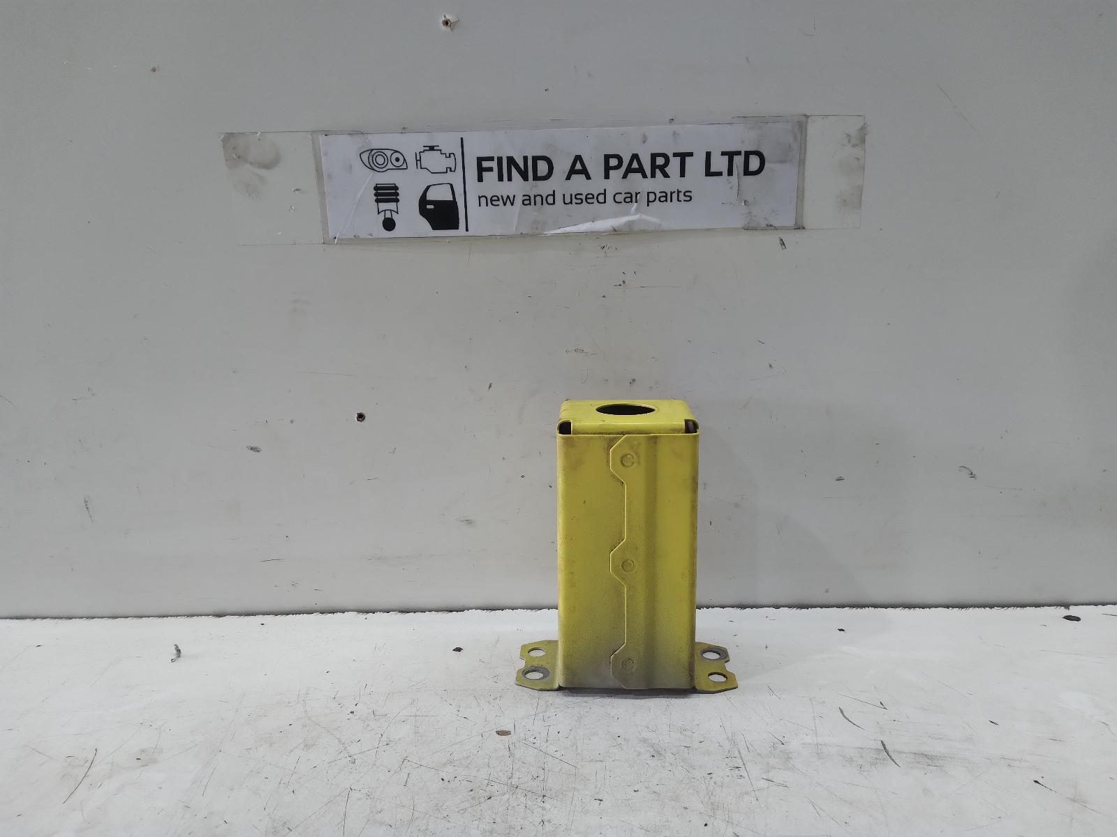 View Auto part R/Bar Bracket/Reinfo SUZUKI SWIFT 2006