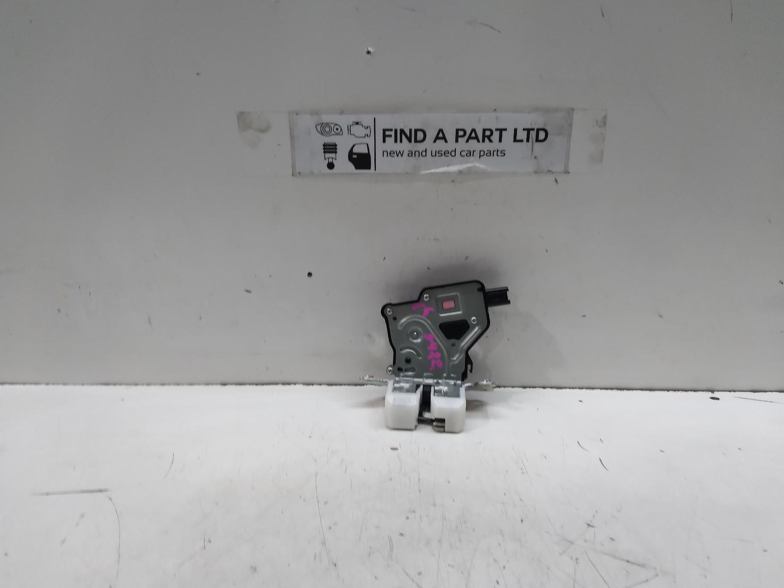 View Auto part Door/Boot/Gate Lock SUZUKI SWIFT 2019