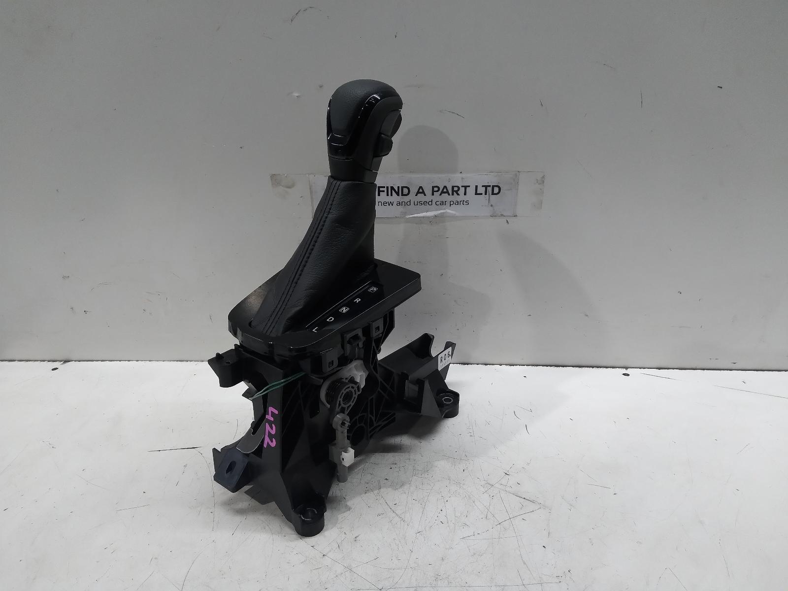 View Auto part Gear Stick/Shifter SUZUKI SWIFT 2019