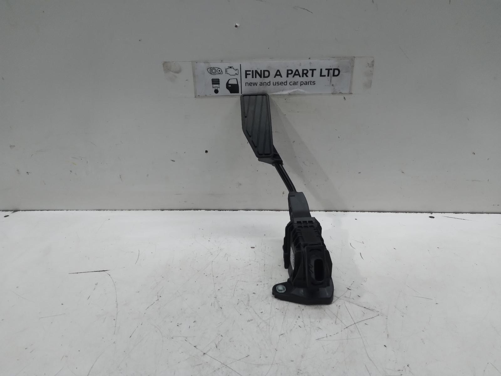 View Auto part Pedal Assembly SUZUKI SWIFT 2019