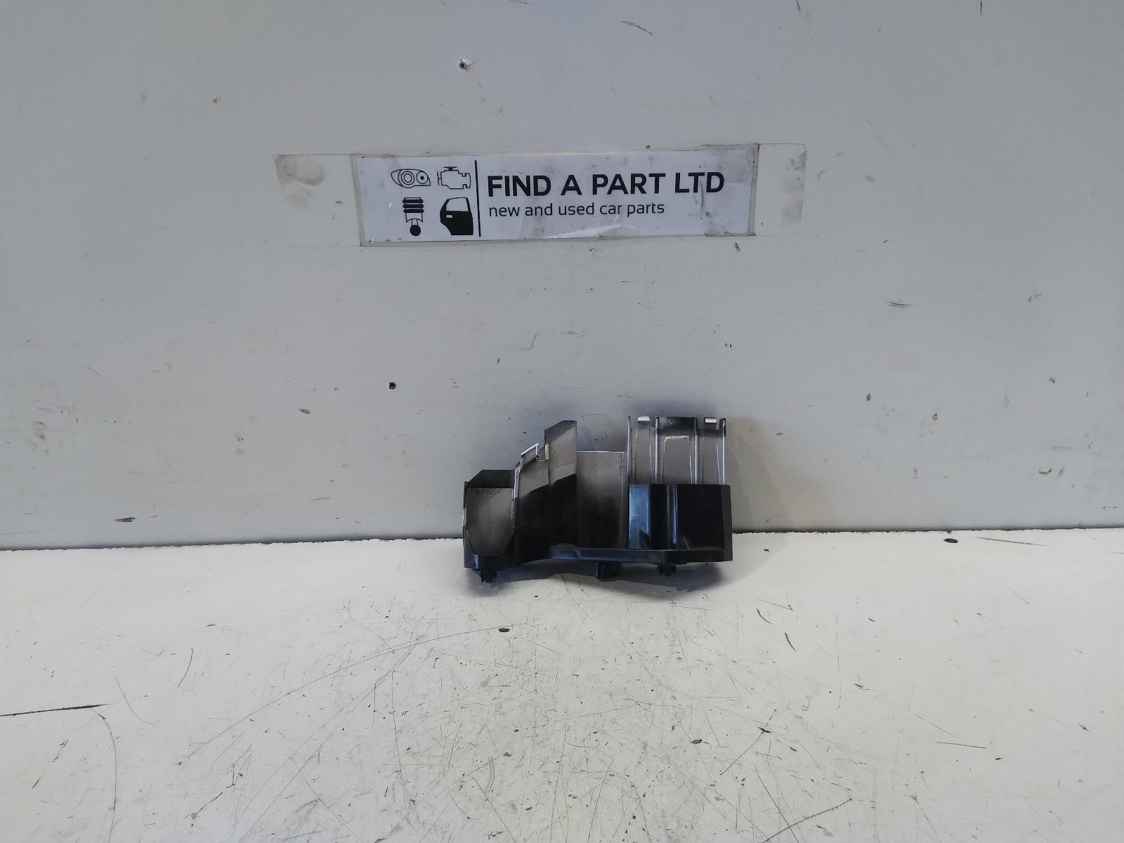 View Auto part R/Bar Bracket/Reinfo SUZUKI SWIFT 2013