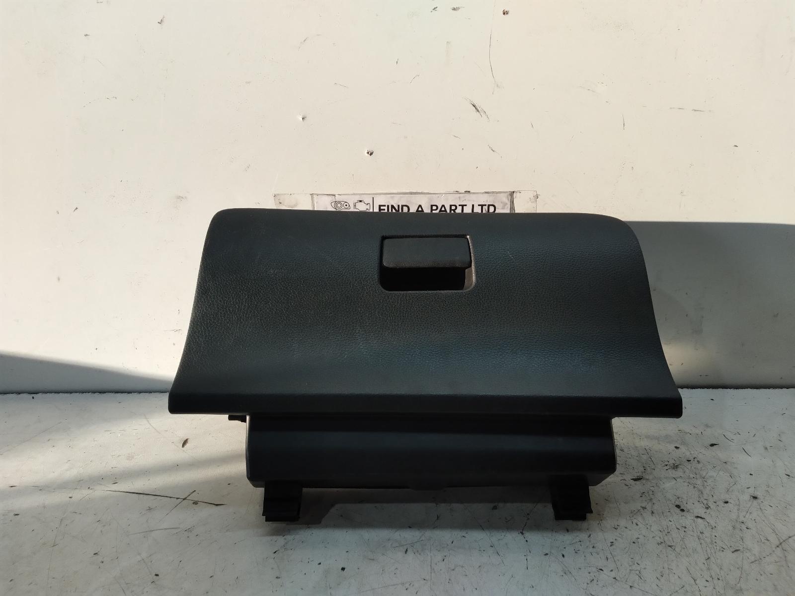 View Auto part Glove Box SUZUKI SWIFT 2016
