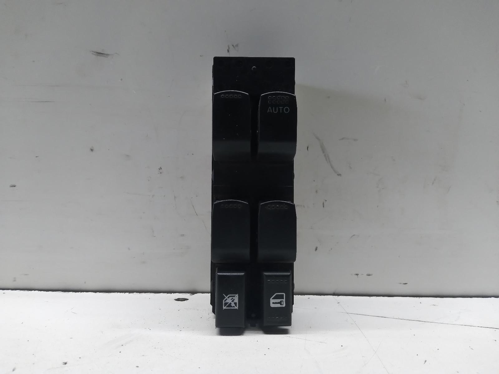 2006 SUZUKI SWIFT Pwr Dr Wind Switch Contact us for Photo