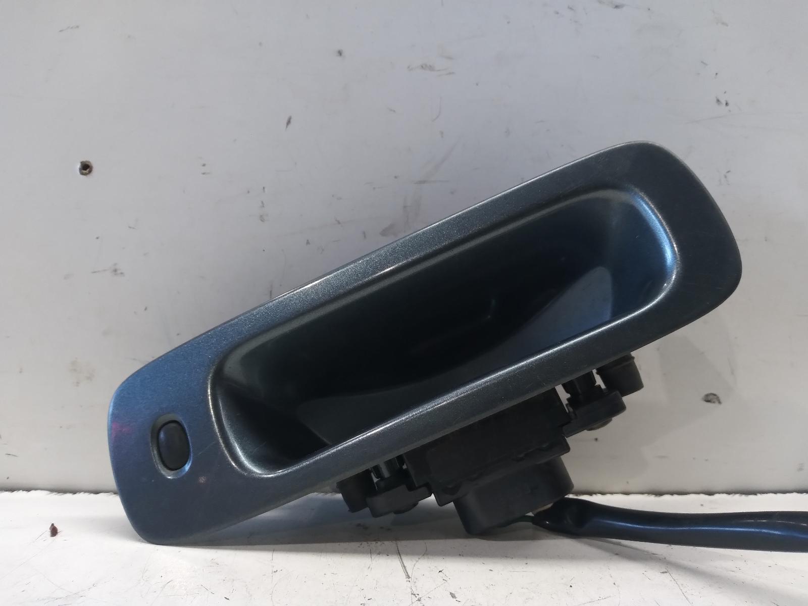 2006 SUZUKI SWIFT Tailgate Handle Contact us for Photo