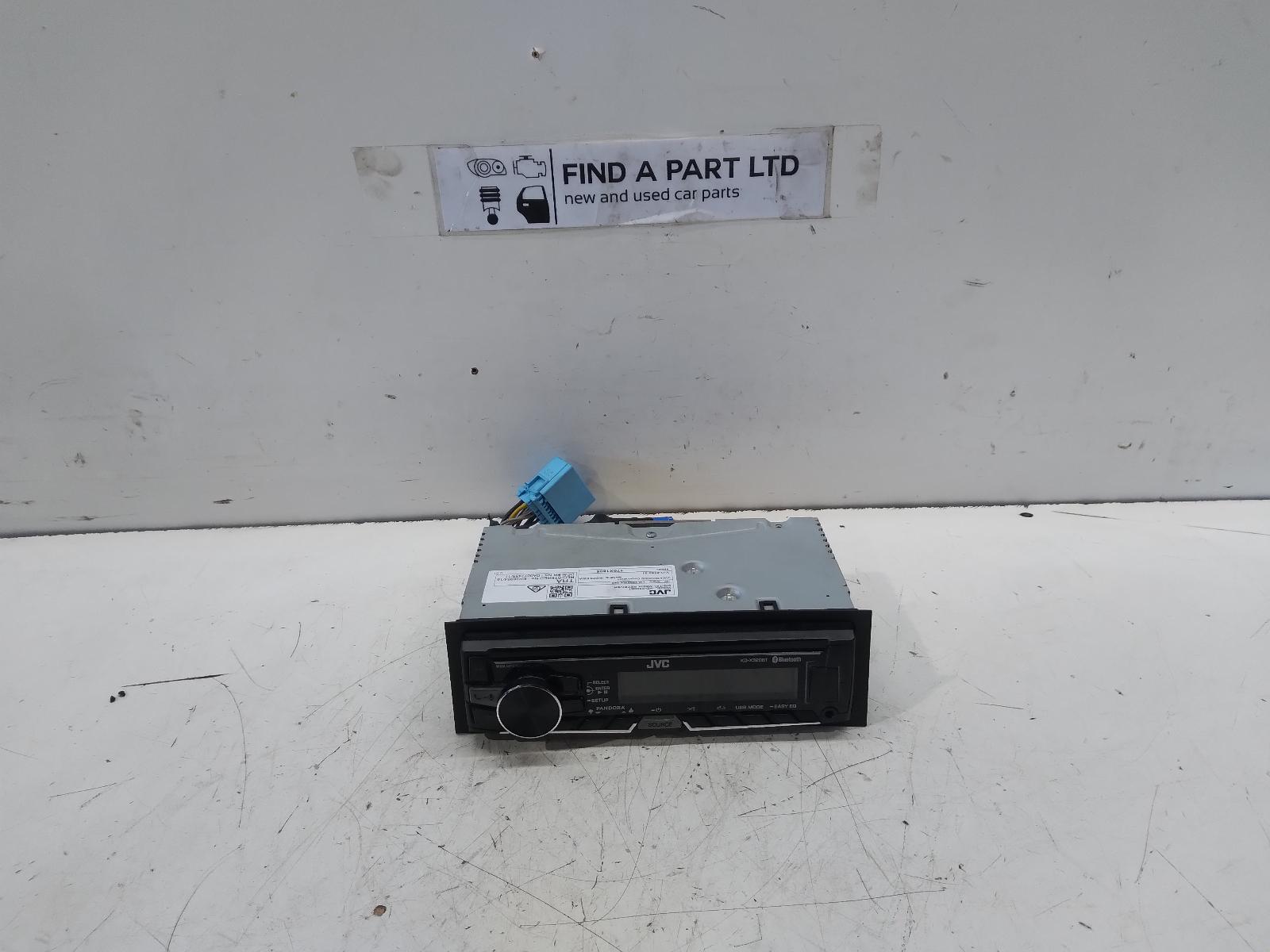 View Auto part Radio/Cd/Dvd/Sat/Tv SUZUKI SWIFT 2010