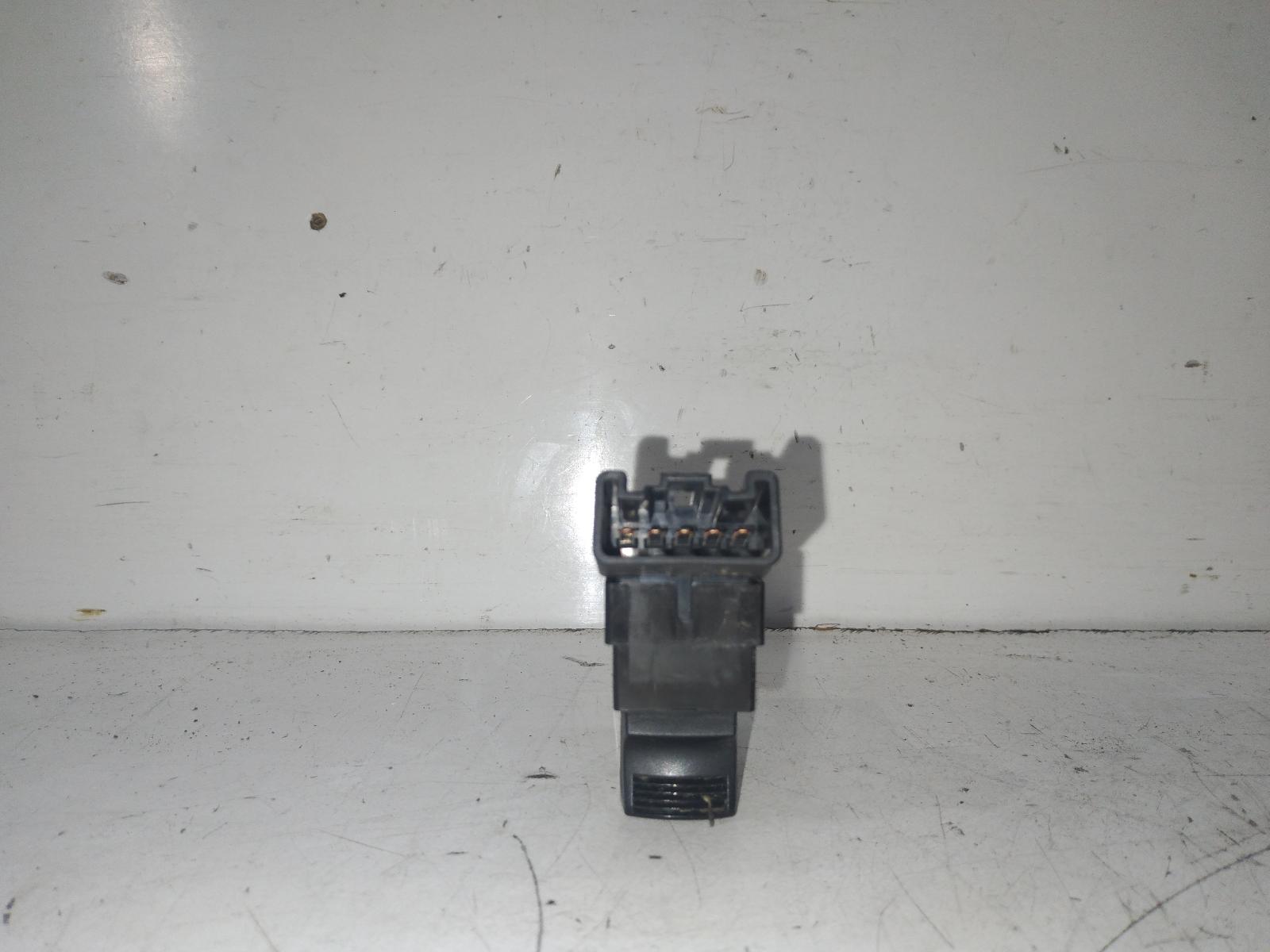 2006 SUZUKI SWIFT Pwr Dr Wind Switch Contact us for Photo