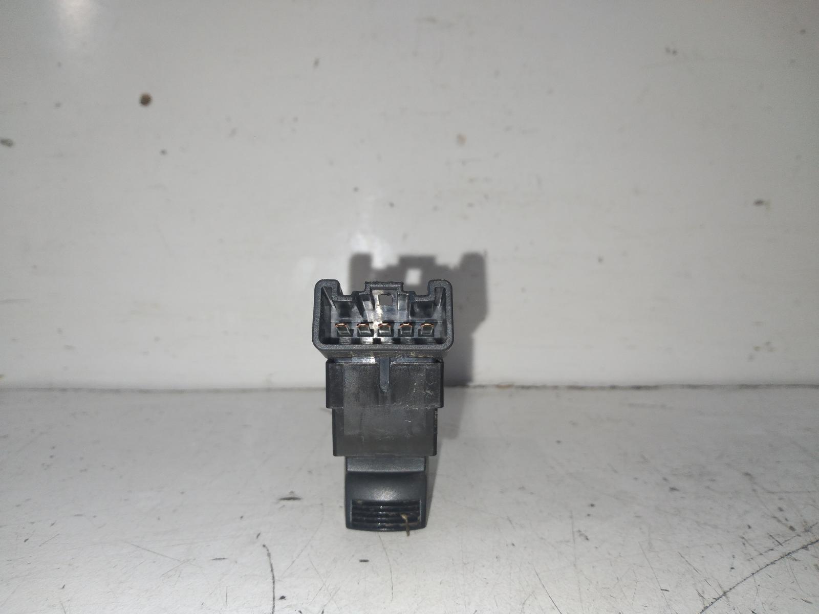 2006 SUZUKI SWIFT Pwr Dr Wind Switch Contact us for Photo