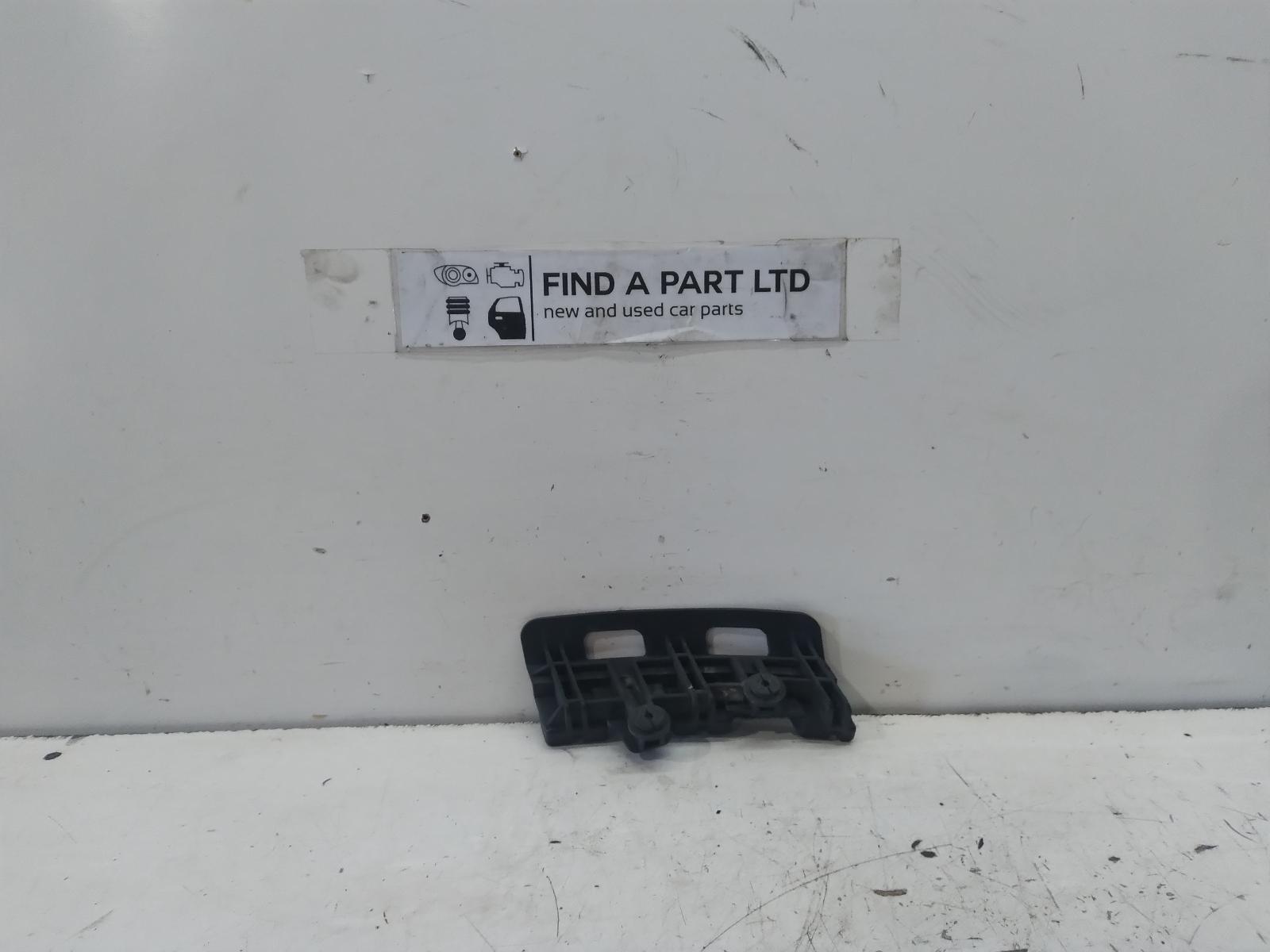 View Auto part R/Bar Bracket/Reinfo SUZUKI SWIFT 2006