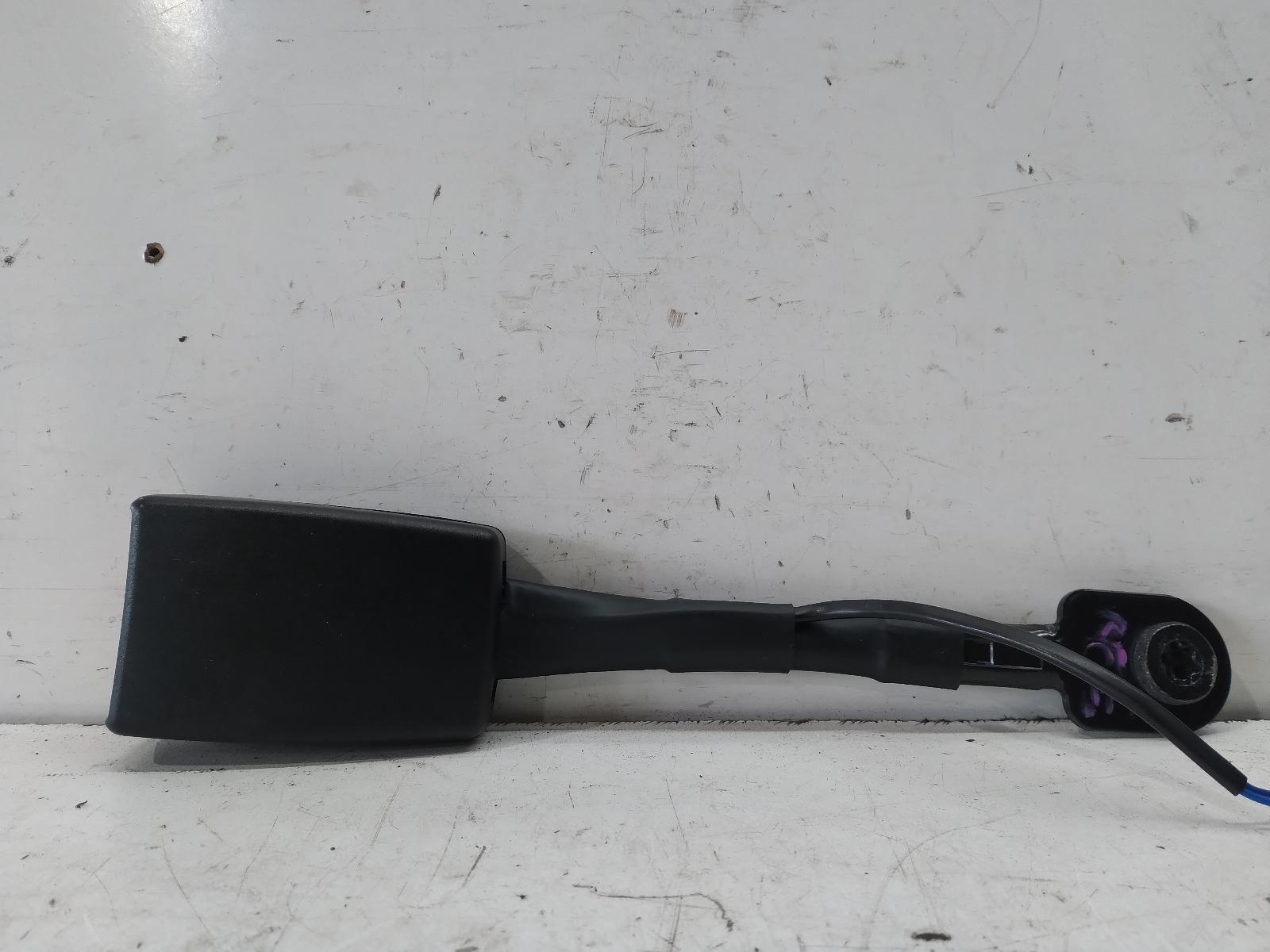 2015 HOLDEN BARINA Seatbelt/Stalk Contact us for Photo
