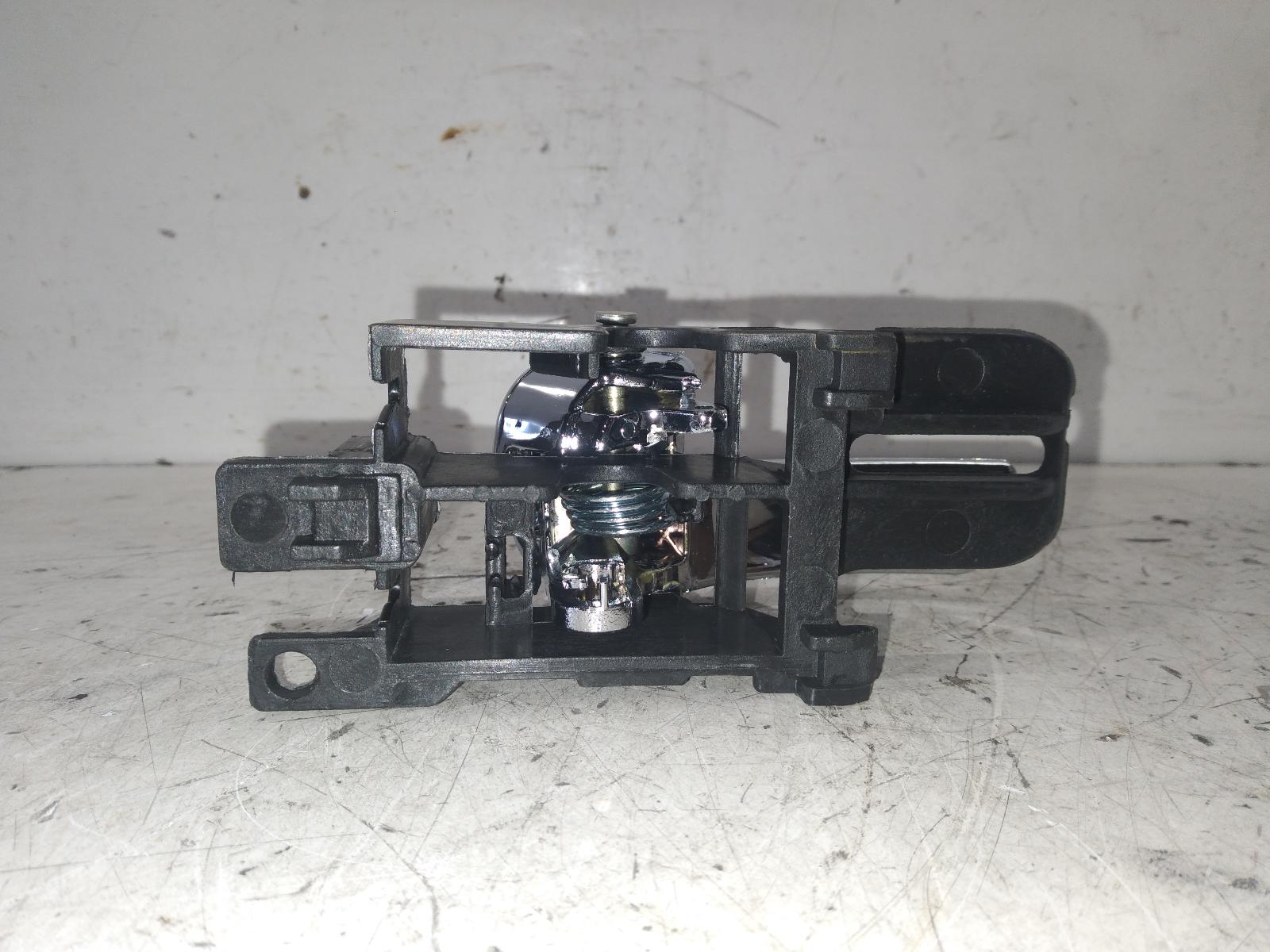 2007 NISSAN DUALIS Door Handle Contact us for Photo