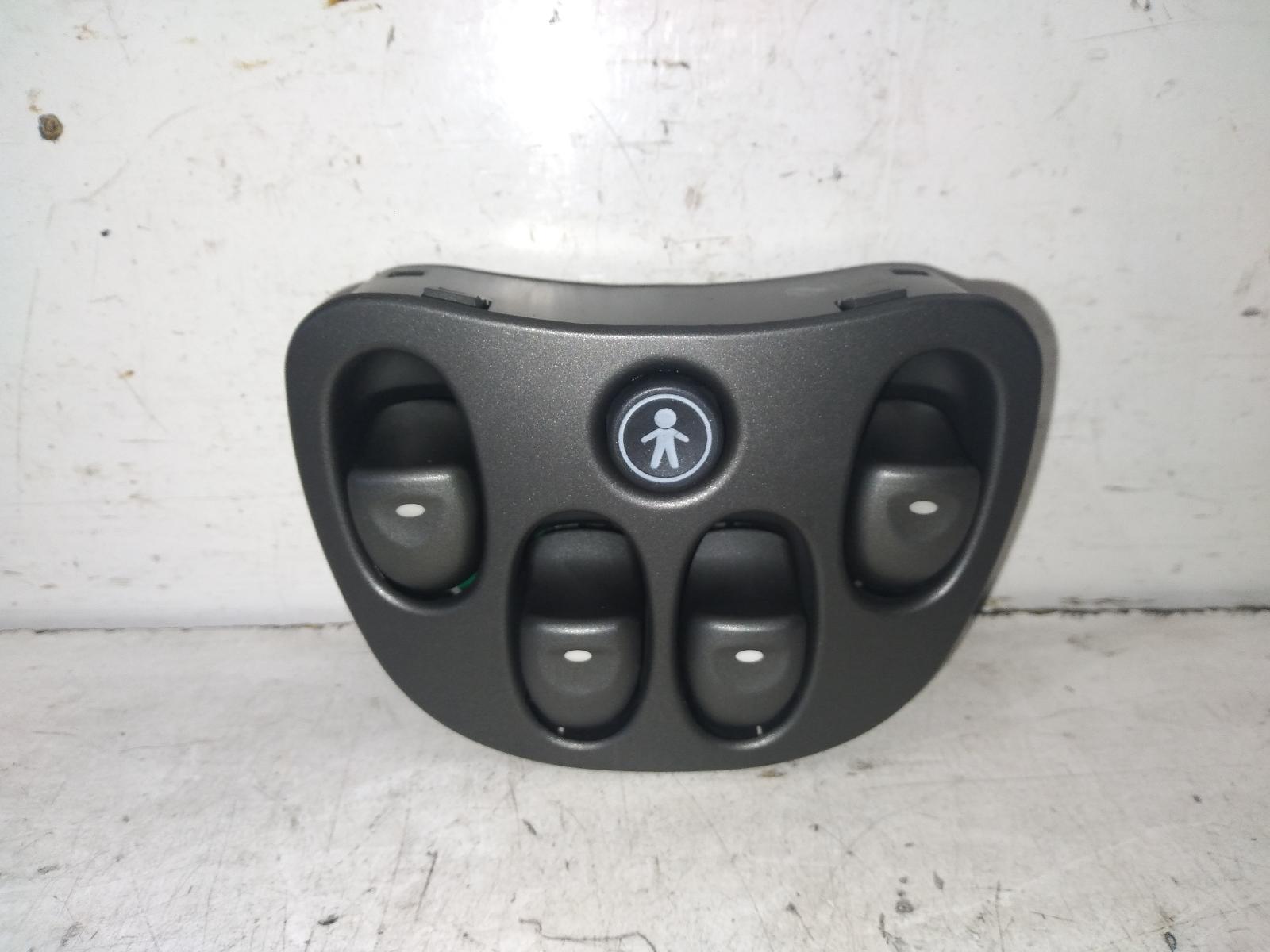 2000 HOLDEN COMMODORE Pwr Dr Wind Switch Contact us for Photo