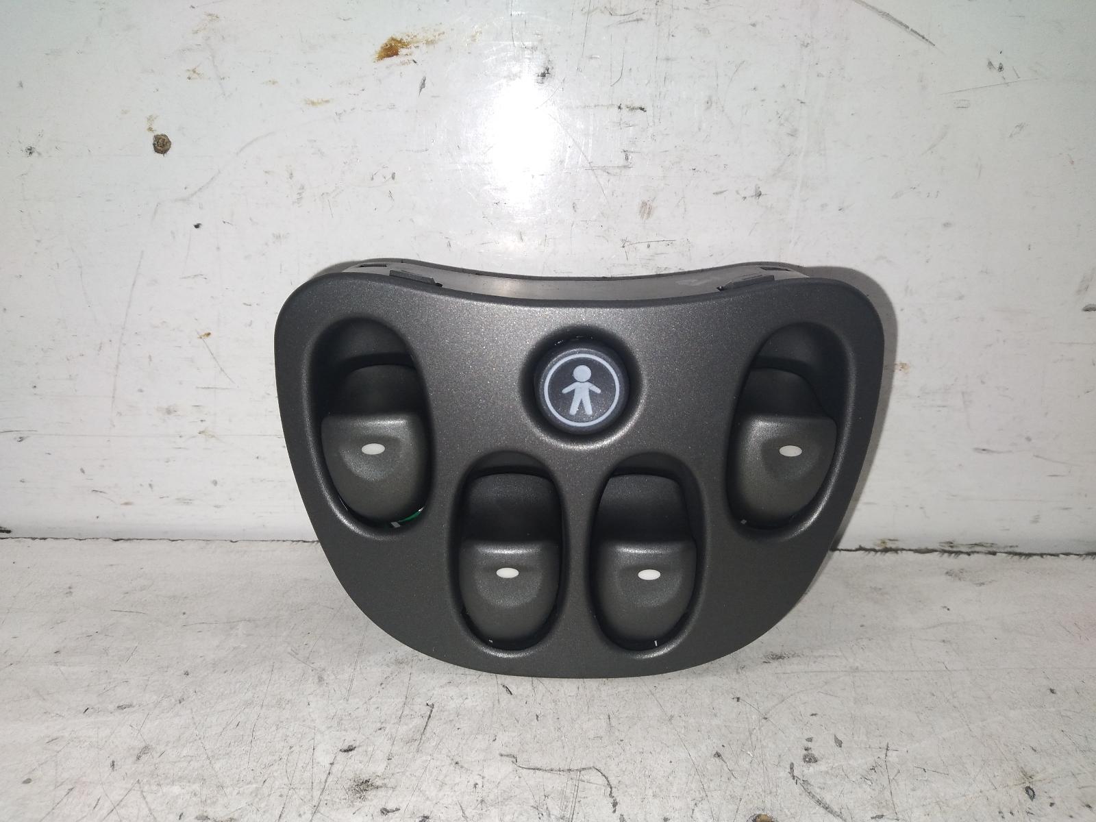 2000 HOLDEN COMMODORE Pwr Dr Wind Switch Contact us for Photo