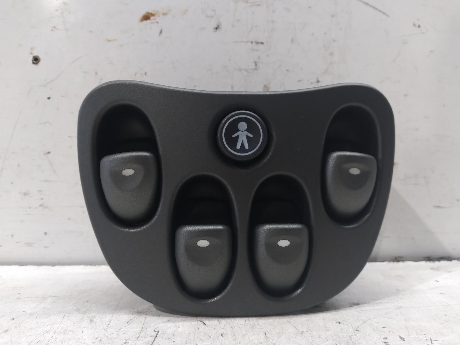 2000 HOLDEN COMMODORE Pwr Dr Wind Switch Contact us for Photo
