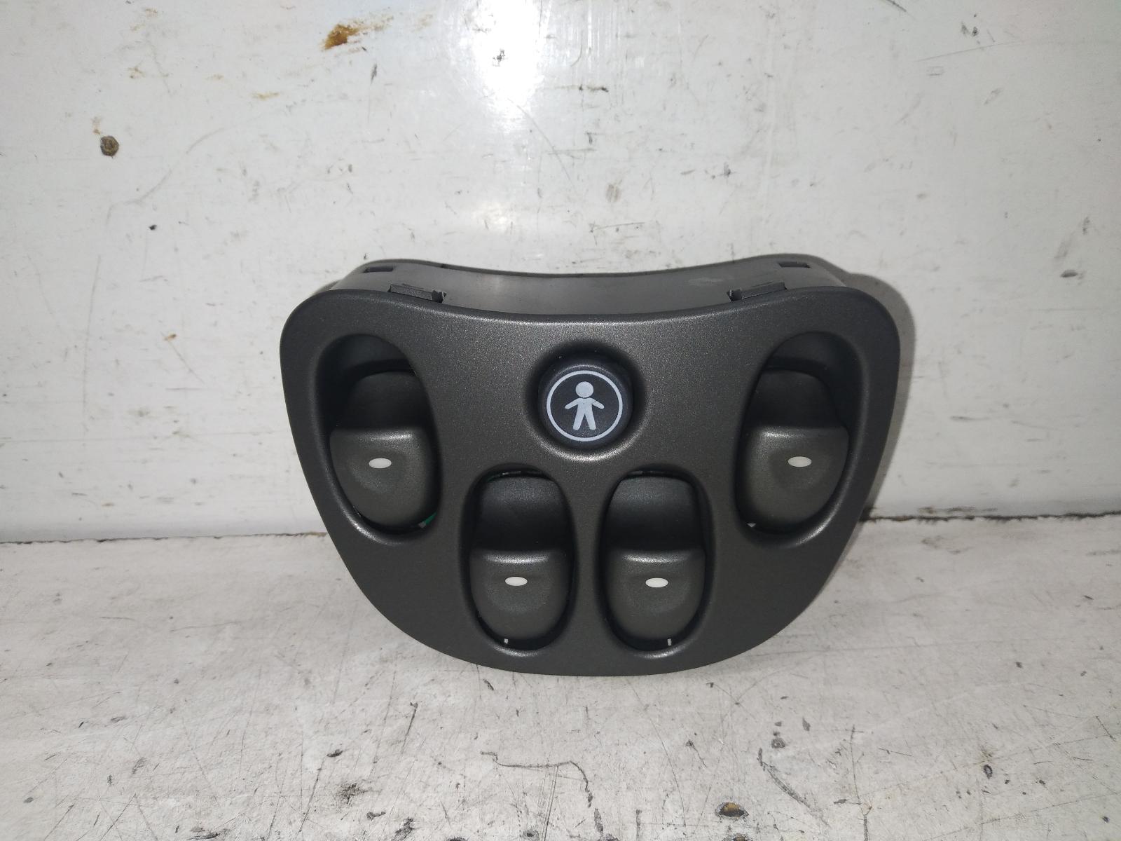 2000 HOLDEN COMMODORE Pwr Dr Wind Switch Contact us for Photo
