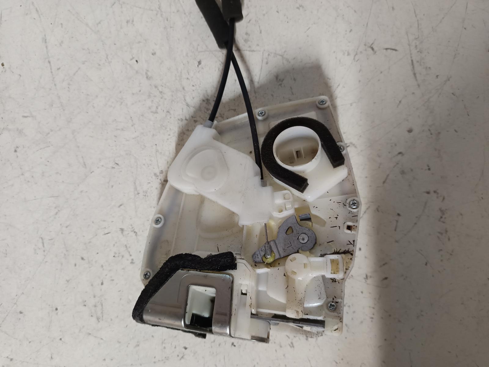 2014 SUZUKI SWIFT Door/Boot/Gate Lock Contact us for Photo