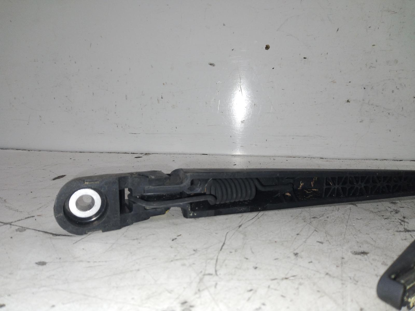 2010 SUBARU LIBERTY Wiper Arm Contact us for Photo
