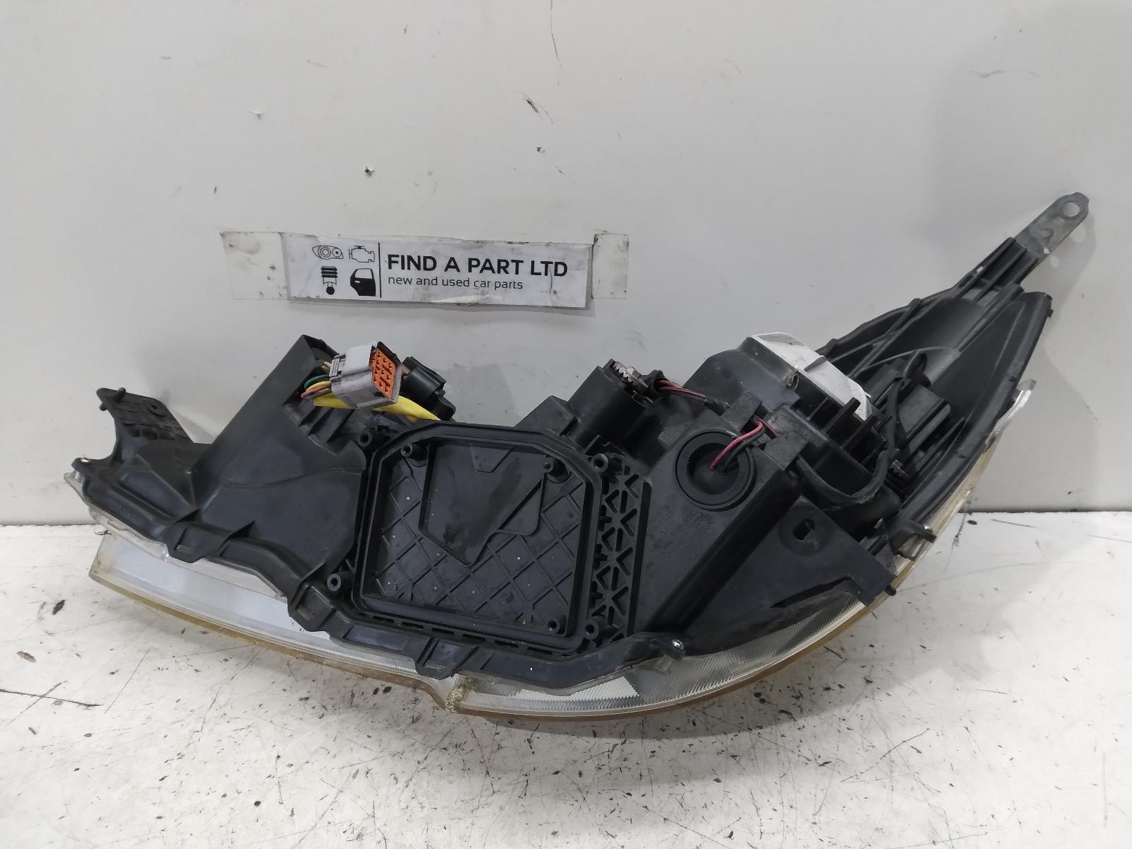 2011 SUBARU OUTBACK Right Headlamp Contact us for Photo