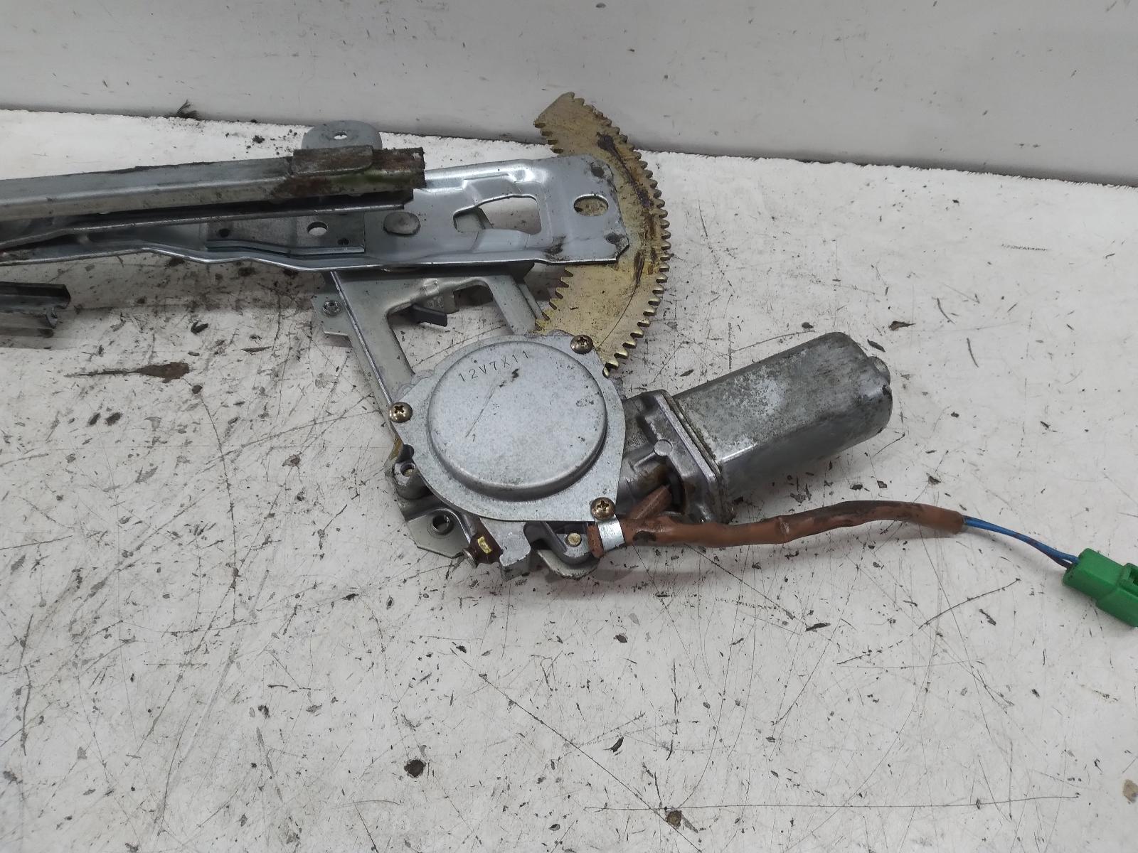1998 SUBARU LIBERTY Right Front Window Reg/Motor Contact us for Photo