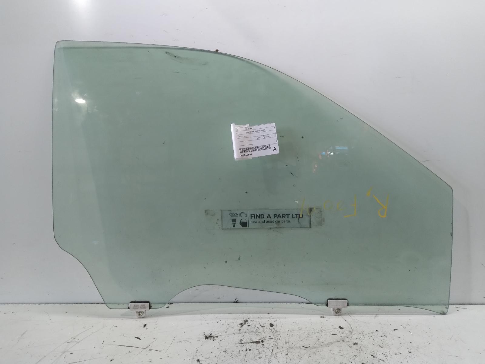 View Auto part Right Front Door Window NISSAN ELGRAND 2005