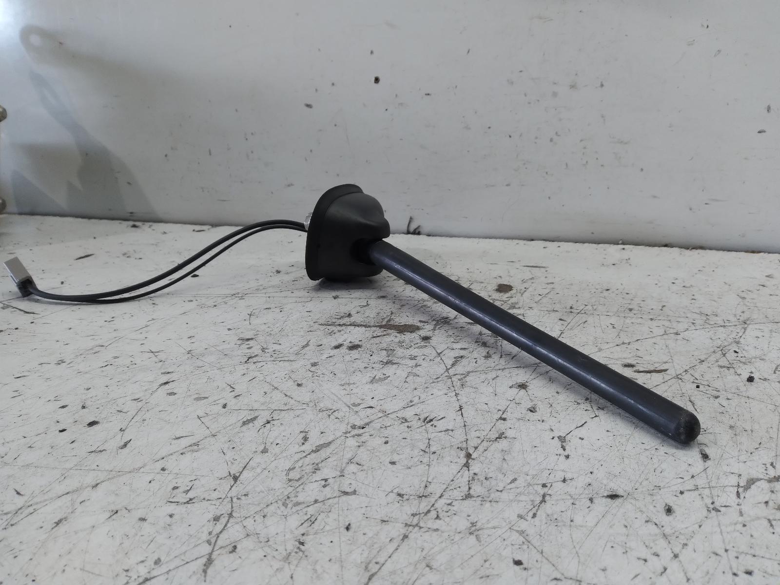 2008 SUZUKI SWIFT Antenna Contact us for Photo