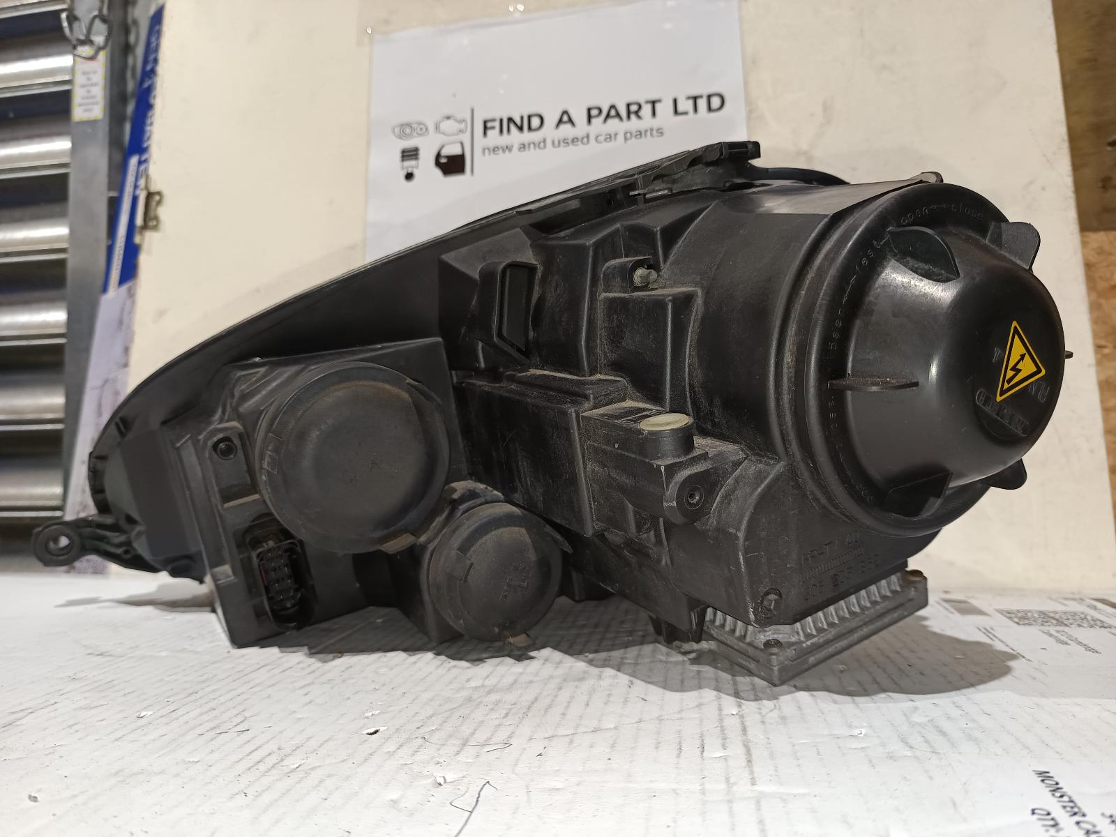 2008 VOLKSWAGEN GOLF Right Headlamp Contact us for Photo