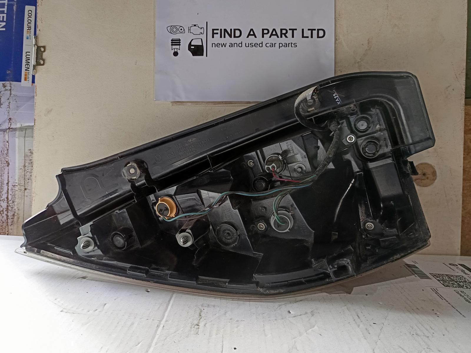 2009 MAZDA PREMACY Right Taillight Contact us for Photo
