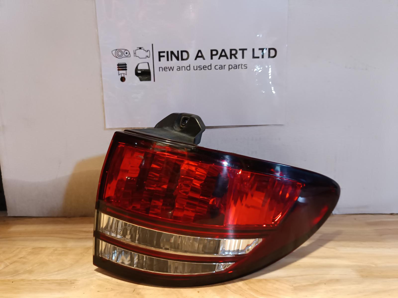 2003 TOYOTA ESTIMA Right Taillight Contact us for Photo