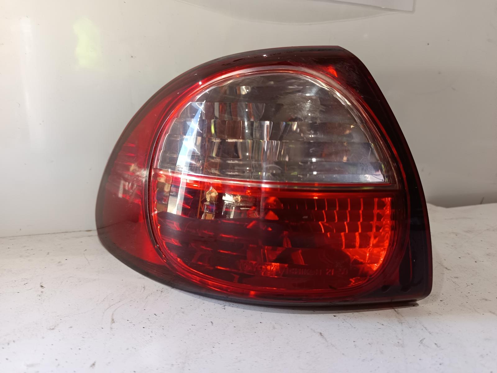 2001 TOYOTA CALDINA Left Taillight Contact us for Photo