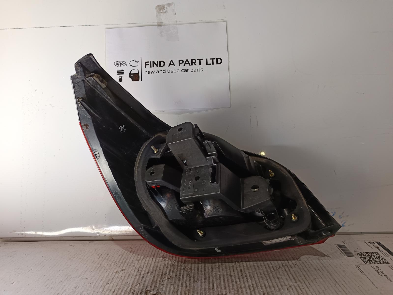 2010 BMW 5 SERIES Right Taillight Contact us for Photo