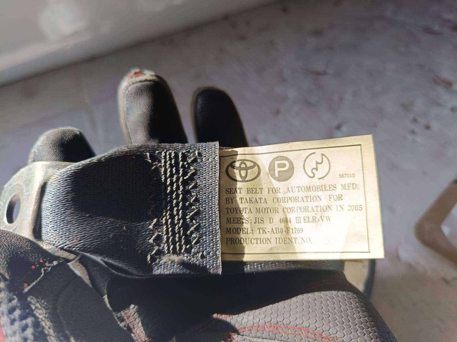 2005 TOYOTA CALDINA Seatbelt/Stalk Contact us for Photo
