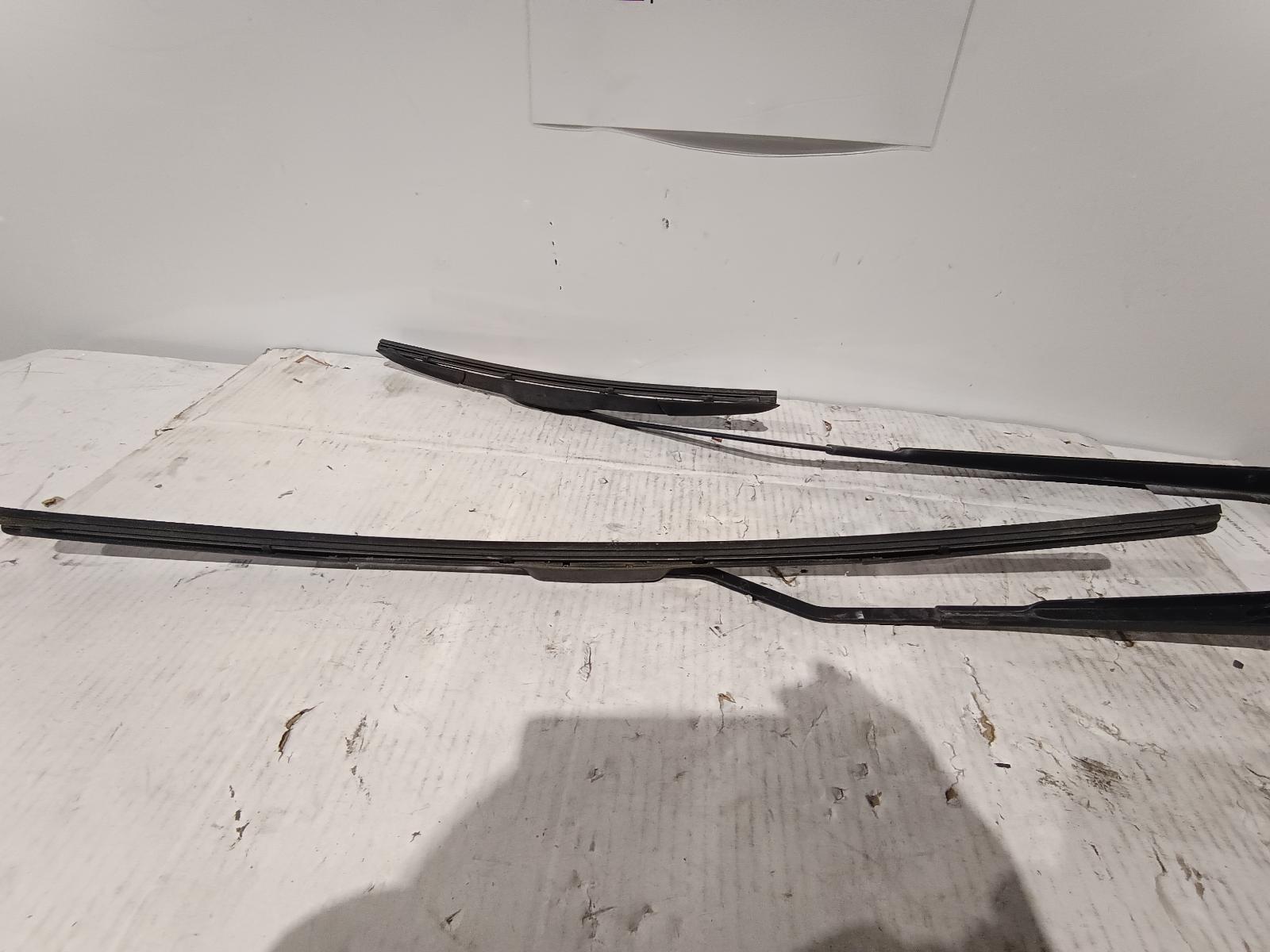 2006 TOYOTA WISH (NZ ONLY) Wiper Arm Contact us for Photo