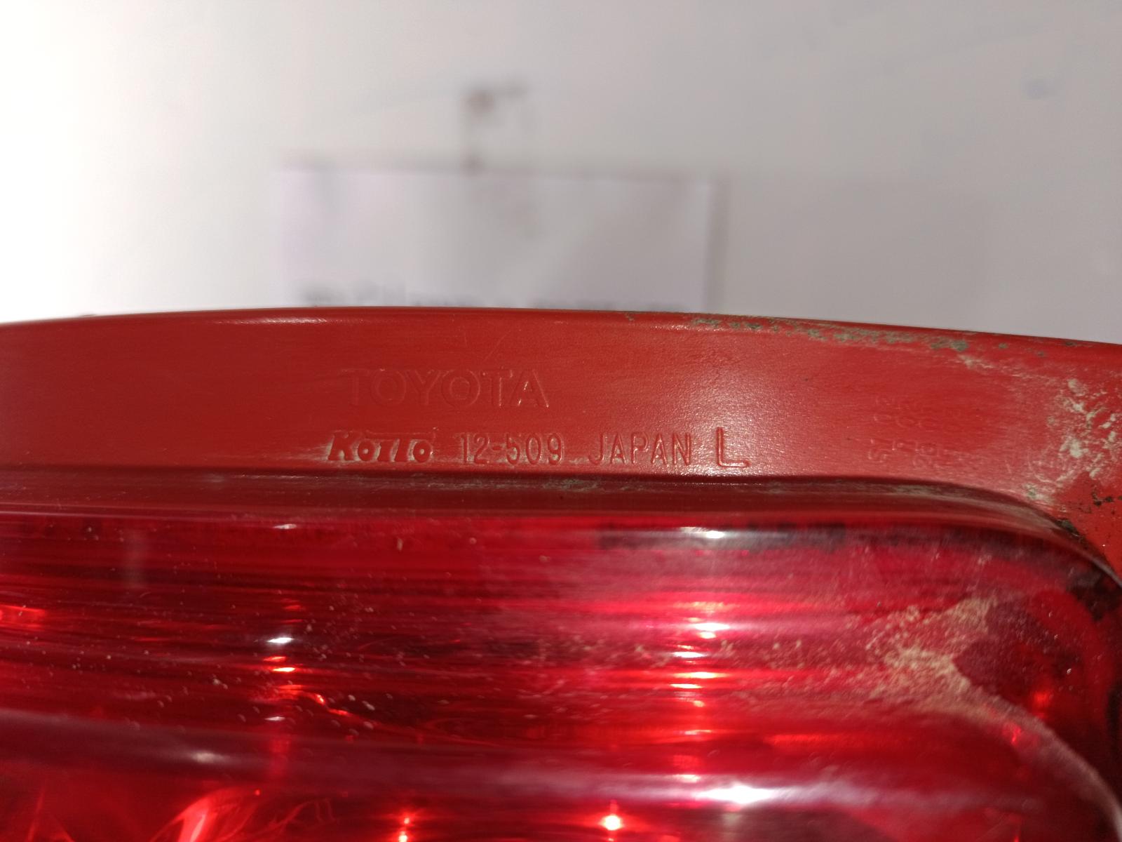 2009 TOYOTA COROLLA Left Taillight Contact us for Photo