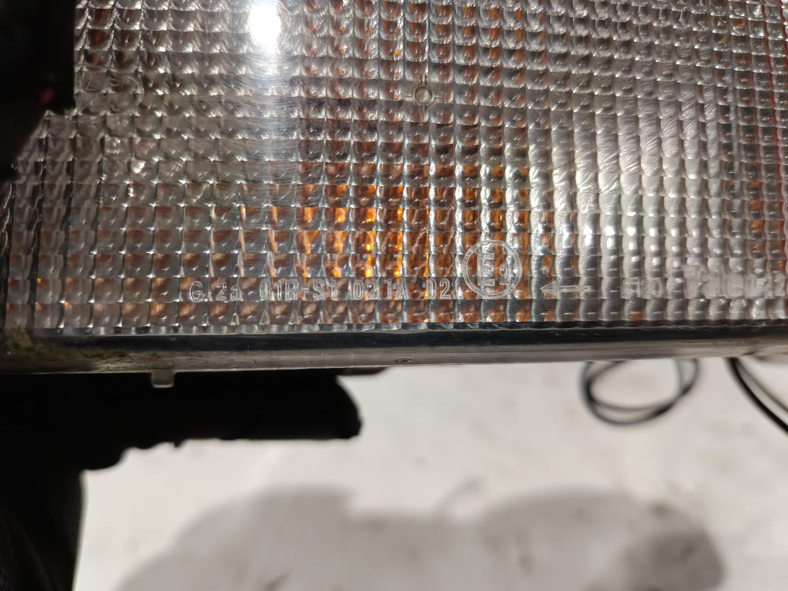 2003 LAND ROVER FREELANDER Left Taillight Contact us for Photo