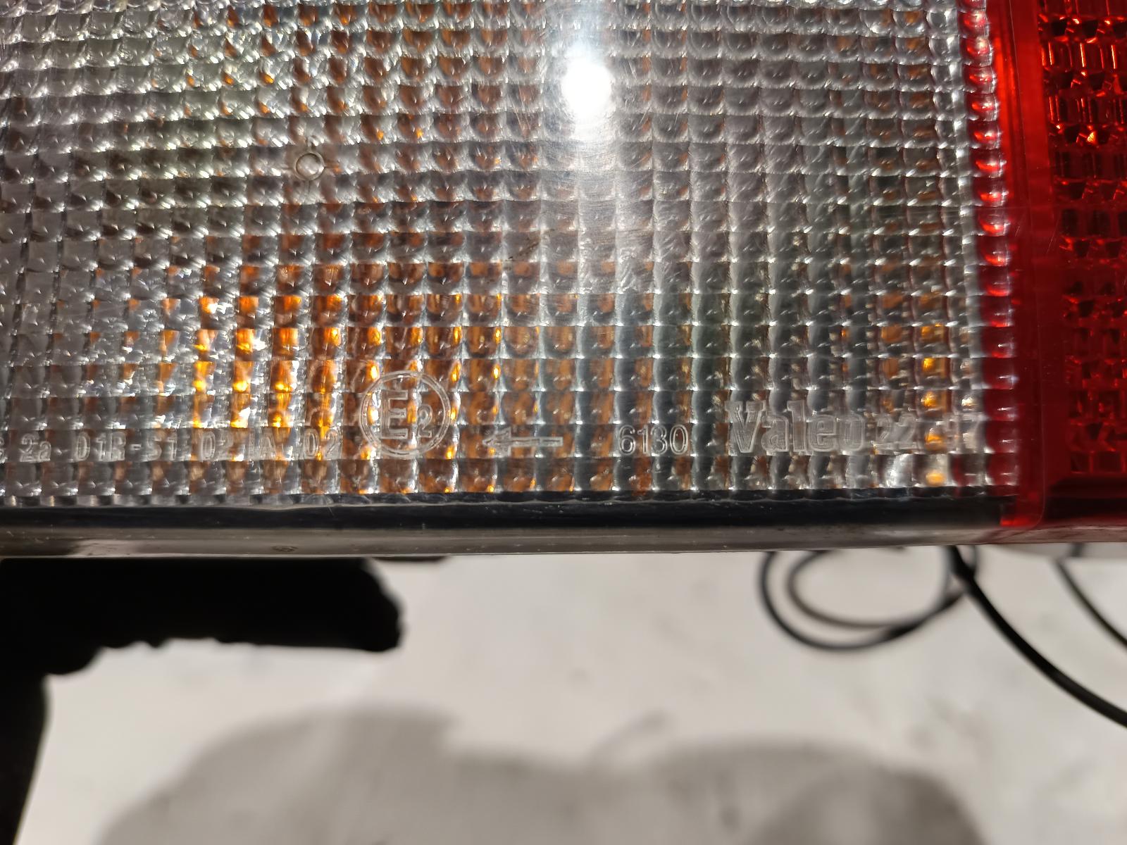 2003 LAND ROVER FREELANDER Left Taillight Contact us for Photo