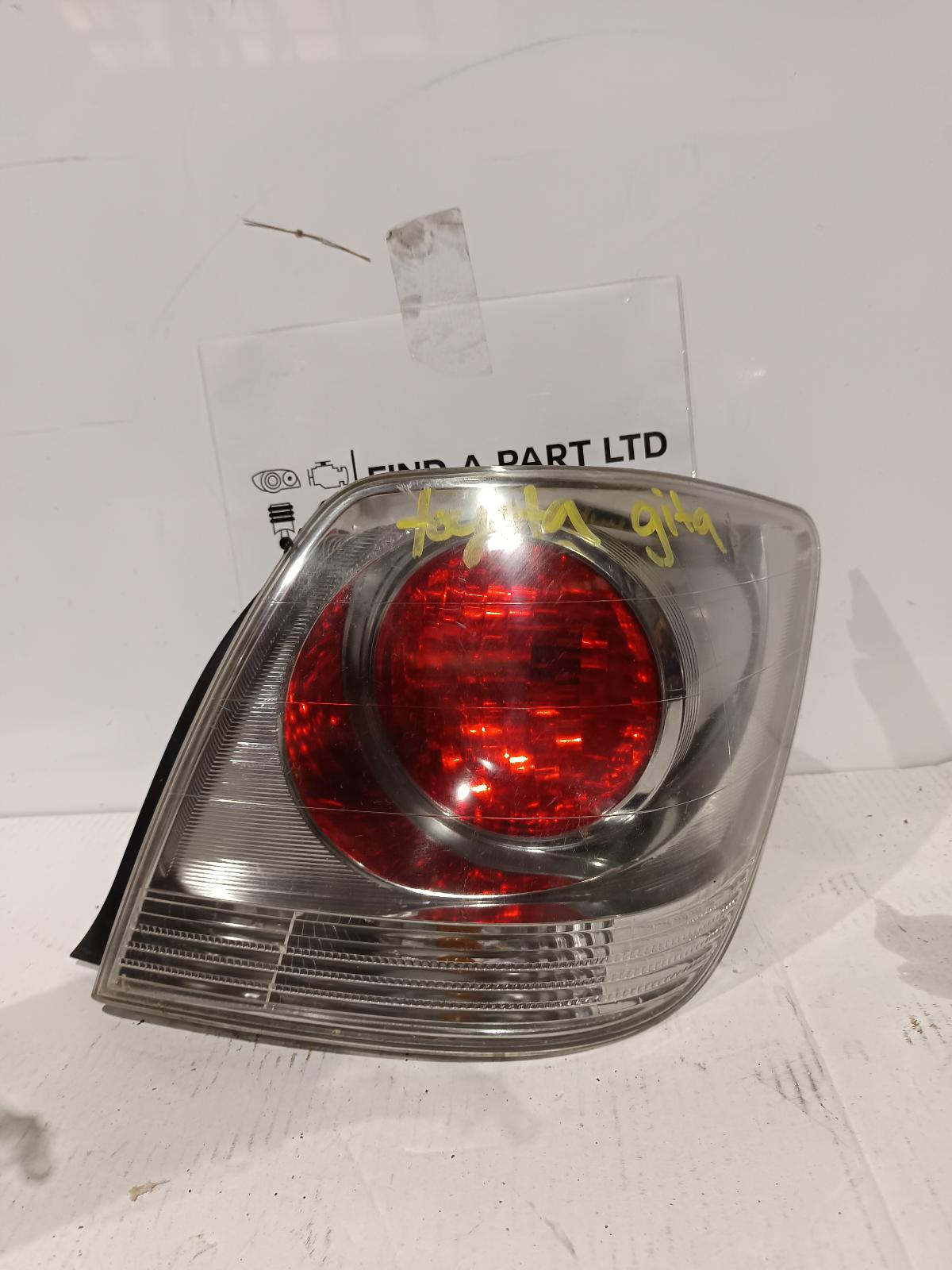 2004 ISUZU C SERIES Right Taillight Contact us for Photo