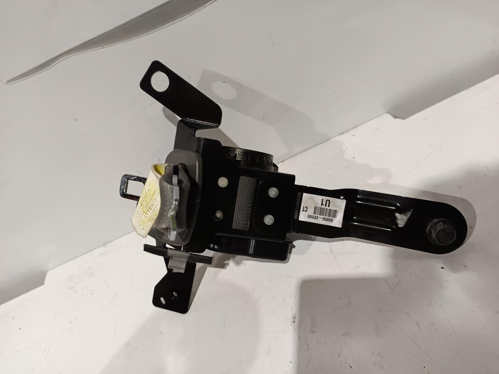 2005 HYUNDAI TUCSON Seatbelt/Stalk Contact us for Photo