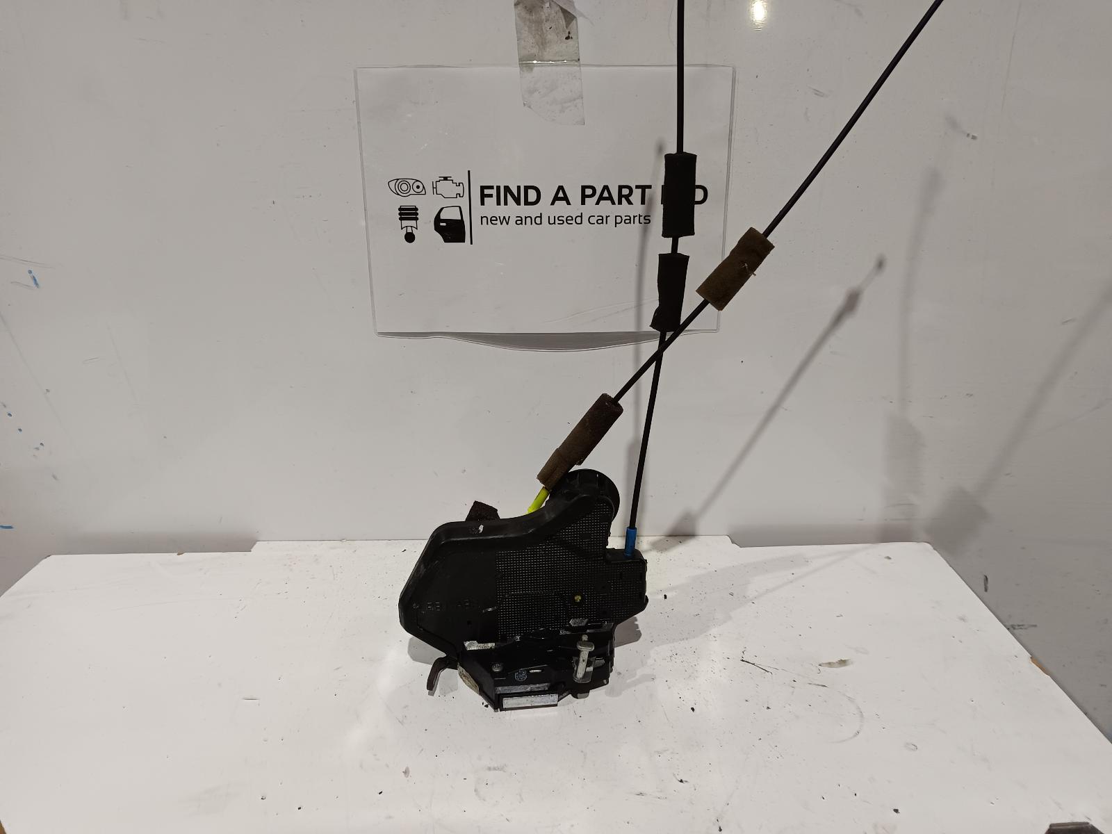 View Auto part Door/Boot/Gate Lock LEXUS IS200/IS300 2006